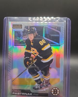 2020-21 O-Pee-Chee Platinum Rainbow #7 David Pastrnak Boston