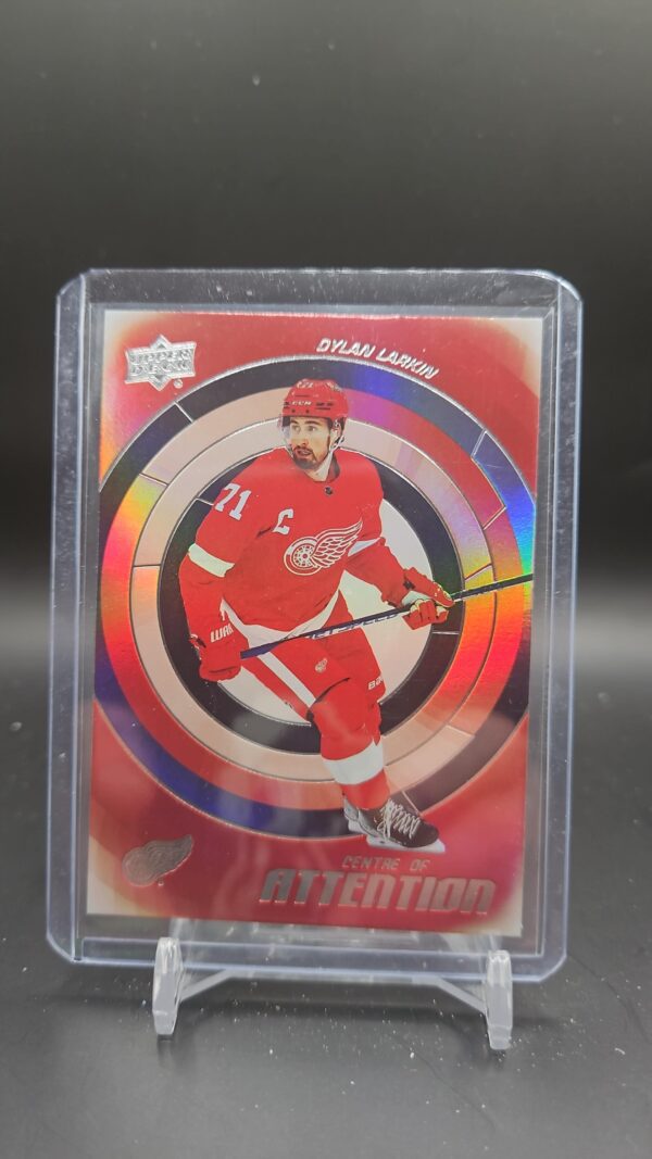 Dylan Larkin 2022-23 Upper Deck Series 1 Center Of AttentionCA-13