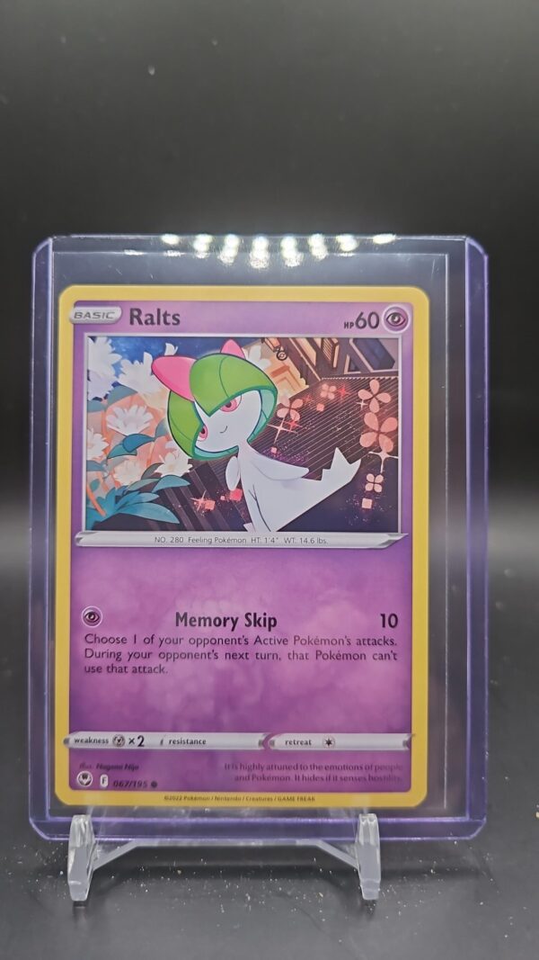 Ralts 067/195 Common, Sword & Shield: Silver Tempest Pokemon tcg