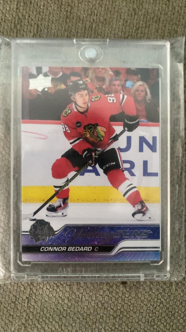2023-24 Upper Deck Series 2 Young Guns Connor Bedard #451