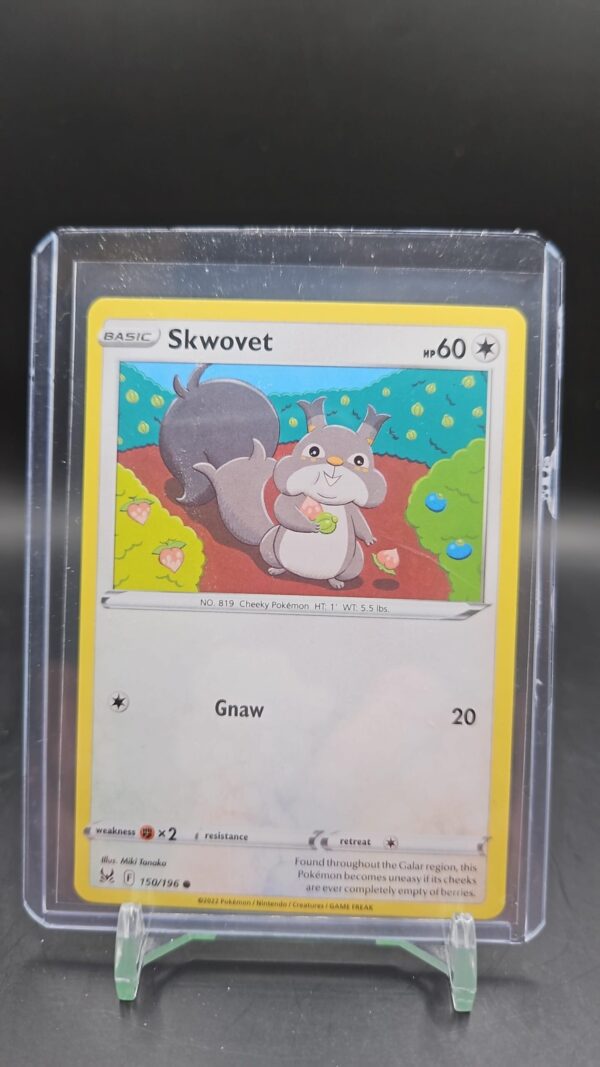 Pokemon TCG Lost Origin Skwovet 150/196