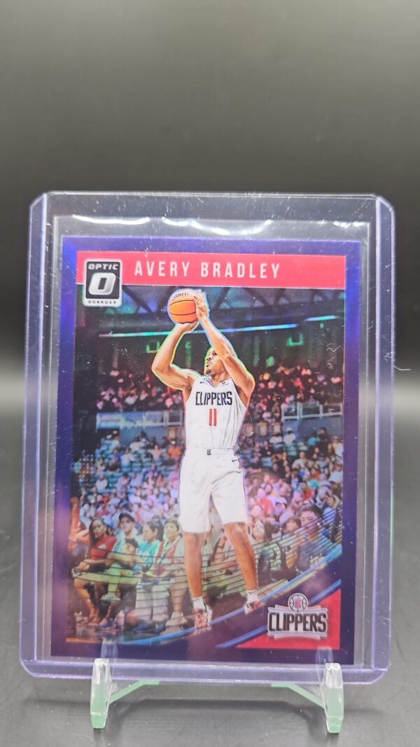 2018-19 Panini Donruss Optic Purple Prizm Avery Bradley #24
