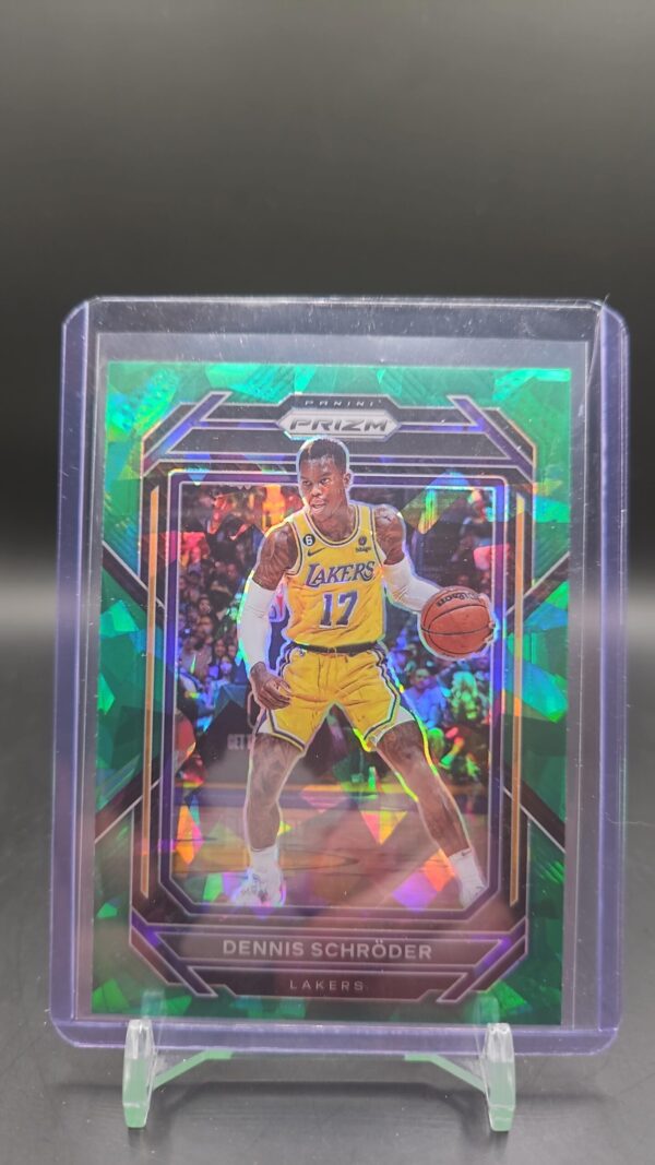 2022-23 Panini Prizm Dennis Schroder Green cracked ice #185
