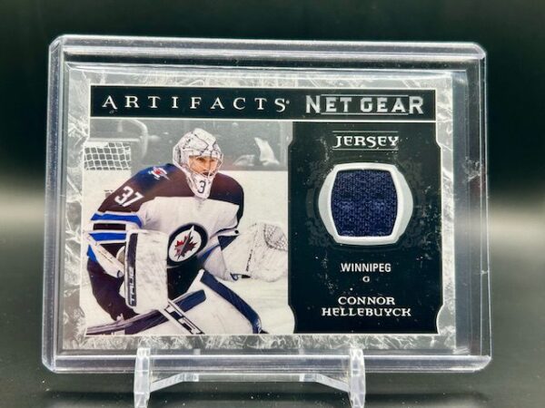 UD 2022-23 Artifacts Connor Hellebuyck Net Gear Jersey #NG-CH