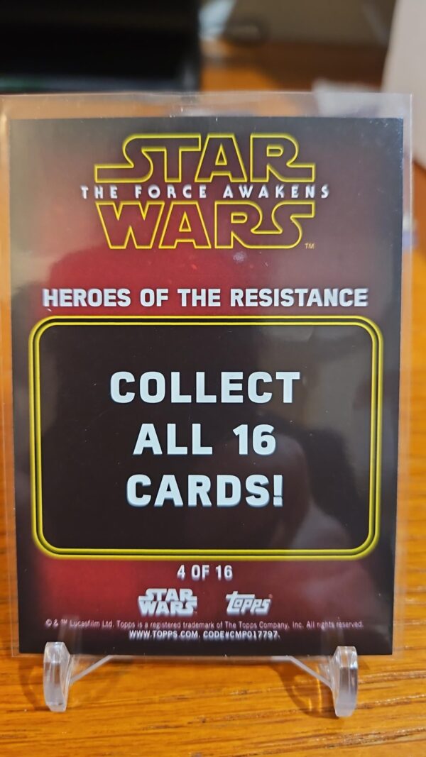 2016 Topps Star Wars: The Force Awakens Series 2 Heroes of the Resistance #4 Rey - Image 2