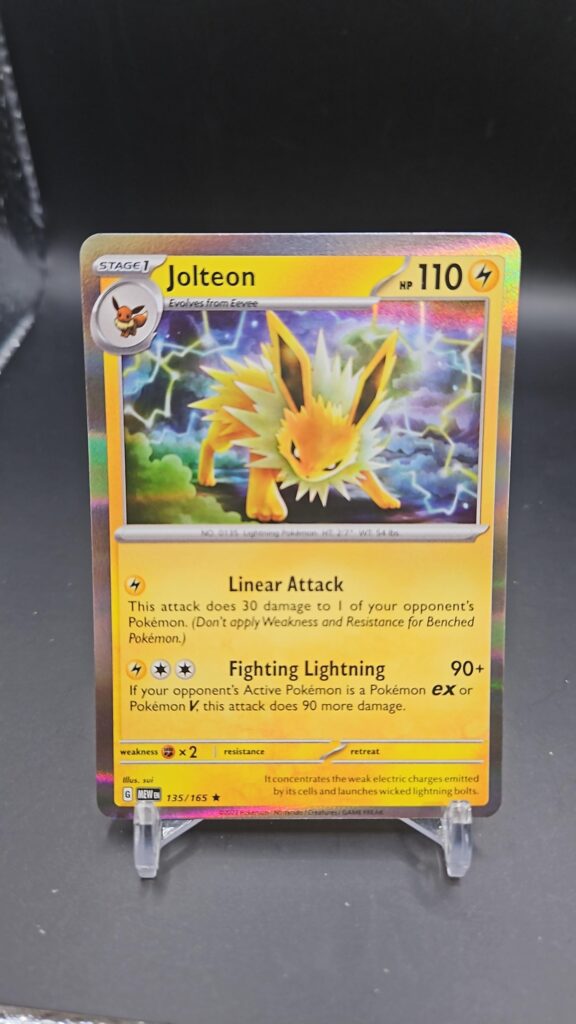Front face of Jolteon 135/165 Holo Rare card from the English Pokémon Scarlet & Violet 151 base set