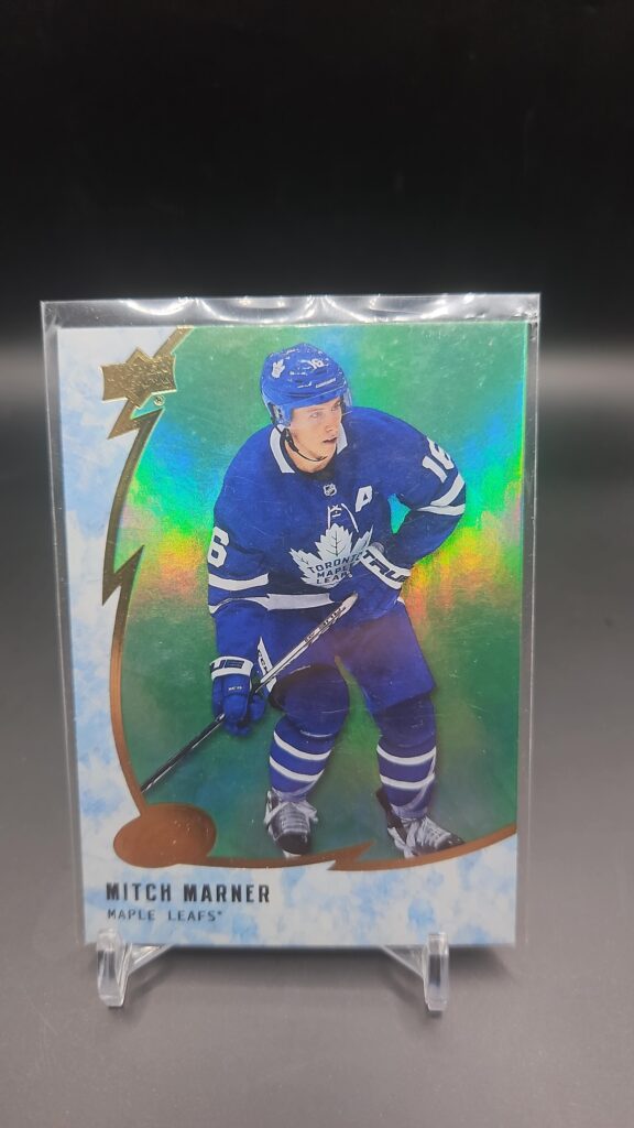 2019-20 Upper Deck Ice Base Green Parallel #40 Mitch Marner, rare parallel and mint for Maple Leafs fans