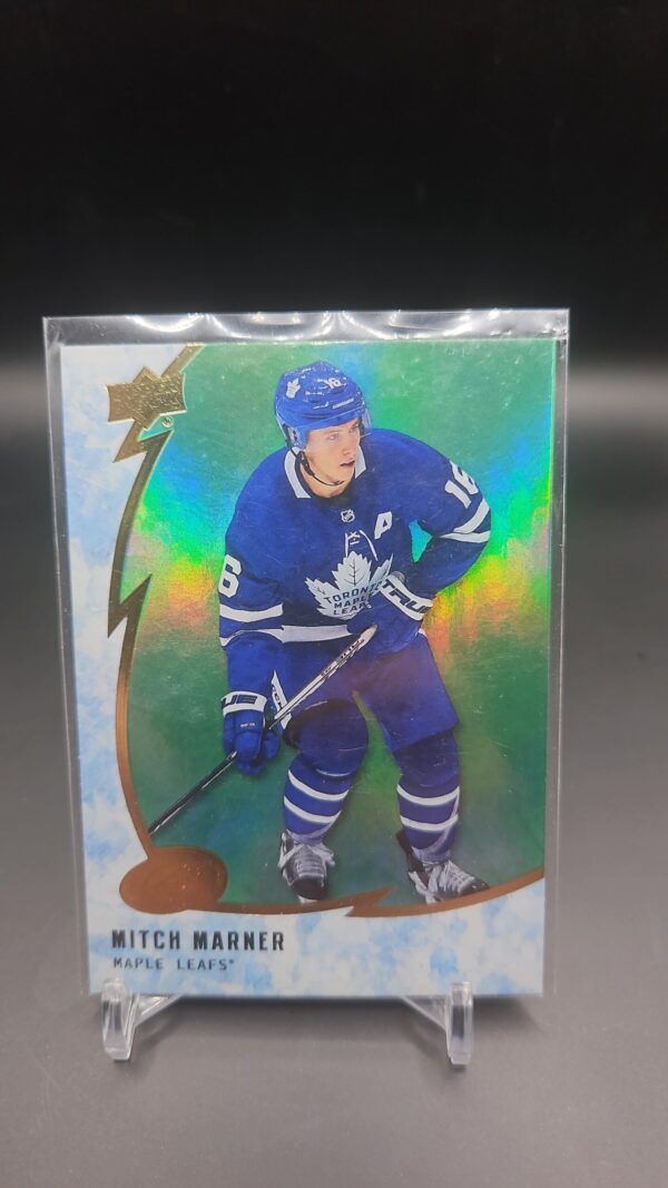 2019-20 Upper Deck Ice Base Green Parallel #40 Mitch Marner