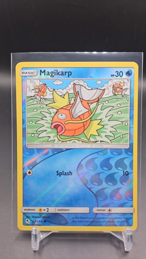 Magikarp 15/68 Hidden Fates 2019 Reverse Holo Rare Pokemon TCG Card