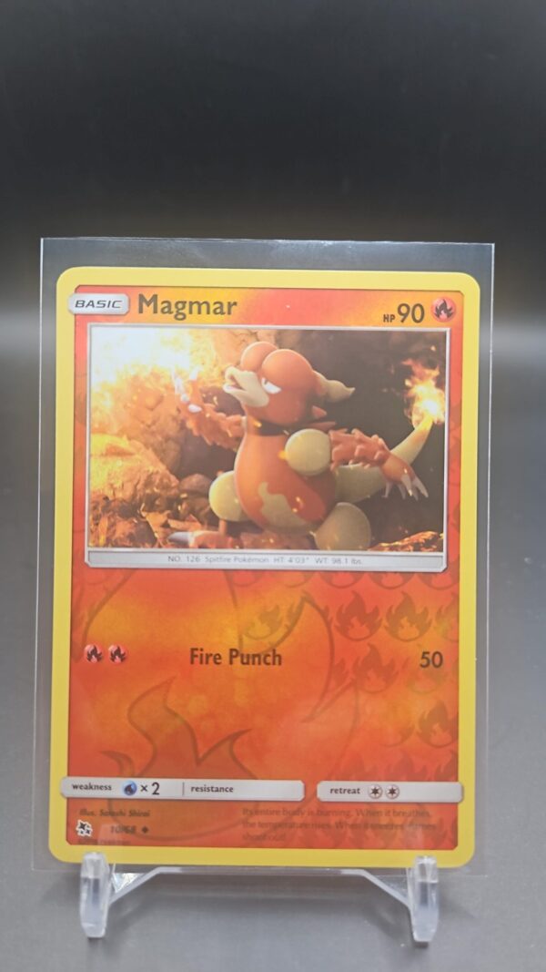 Magmar 10/68 Uncommon Reverse Holo Hidden Fates Pokemon TCG