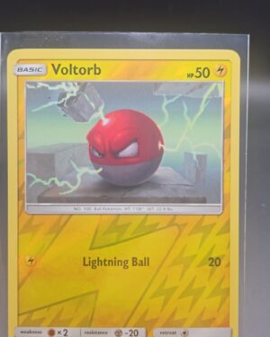 Voltorb 21/68 Common Hidden Fates Pokemon TCG Reverse Holo