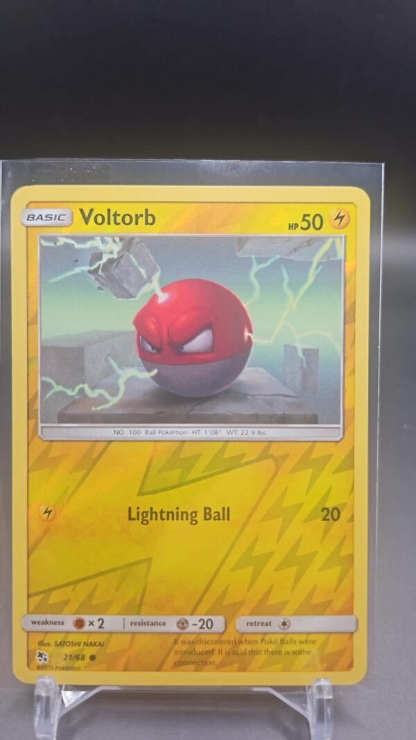 Voltorb 21/68 Common Hidden Fates Pokemon TCG Reverse Holo