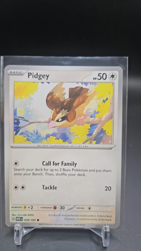 Pidgey 016/165 Common English Pokemon Scarlet & Violet 151