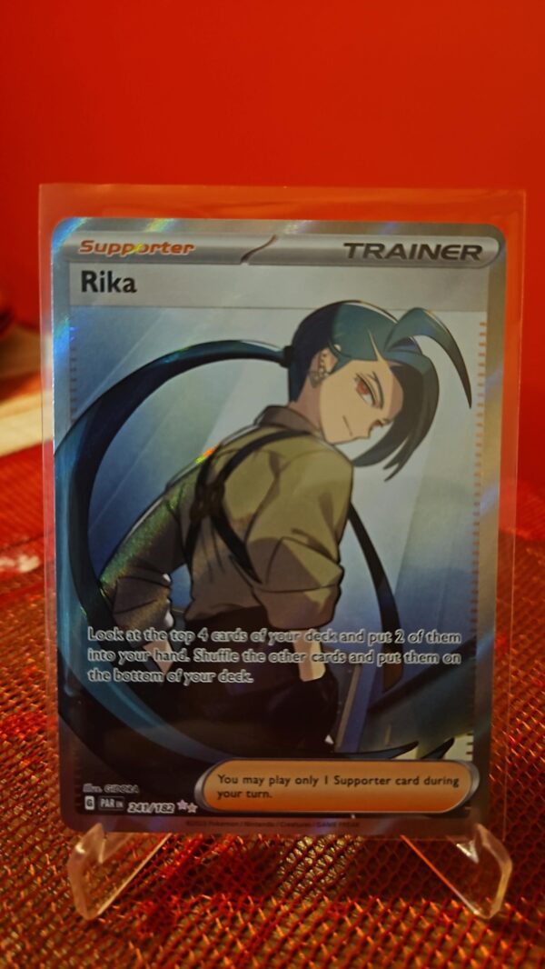 Pokemon - Rika - 241/182 - SV Paradox Rift - Full Art Trainer Card