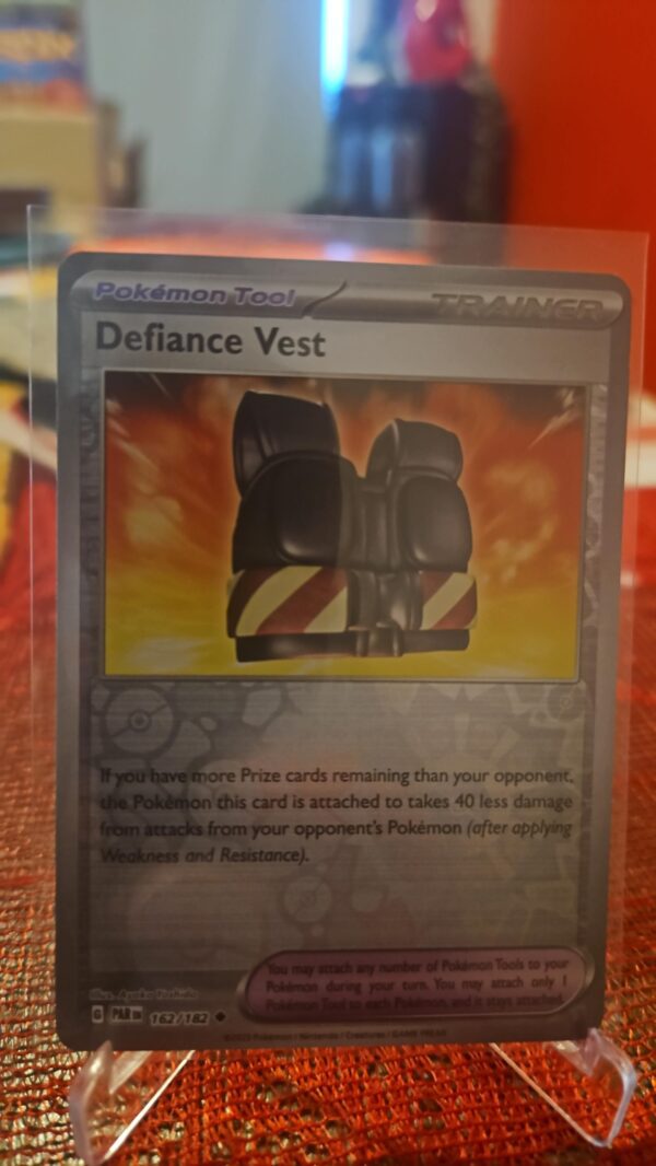 Pokemon TCG Card Defiance Vest 162/182 S&V Paradox Rift Reverse Holo