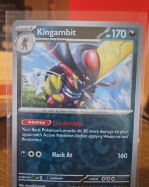 Kingambit 134/198 Reverse Holo Pokémon Scarlet & Violet card