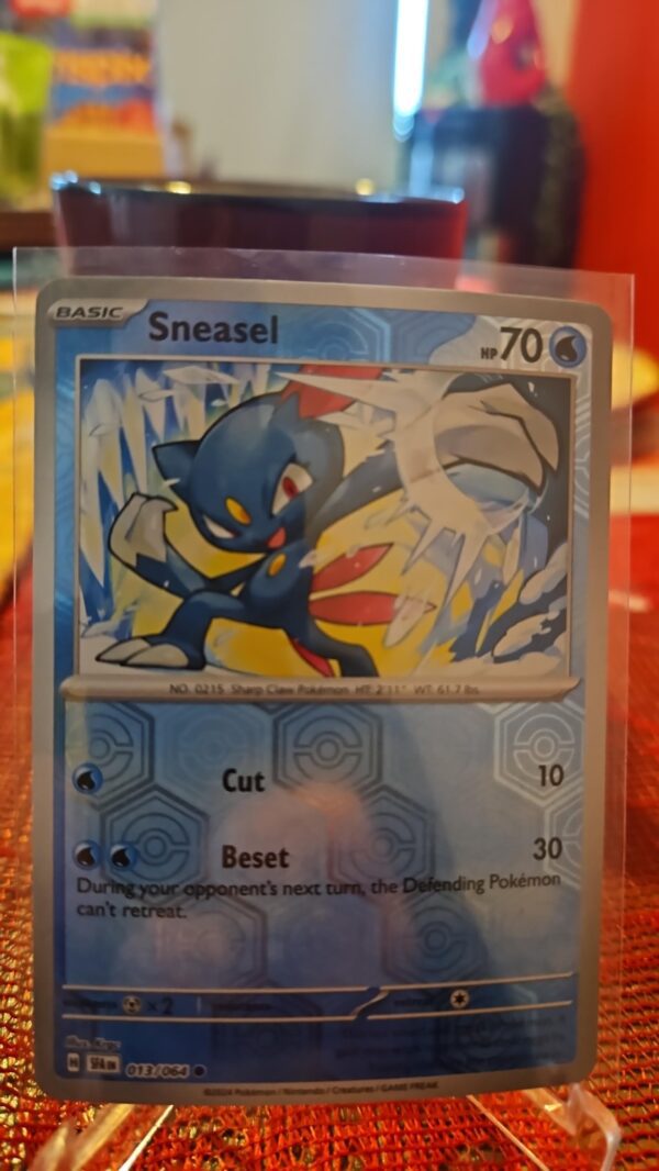 Sneasel #13/64 SV Shrouded Fable 2024 Reverse Holo Common Pokemon