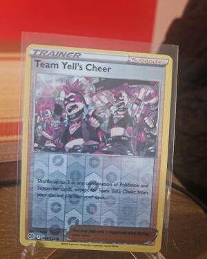 Team Yells Cheer 149/172 Reverse Holo Brilliant Stars Pokemon Card NM