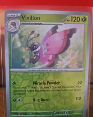 Vivillon 10/198 Reverse Holo Pokémon Scarlet & Violet card