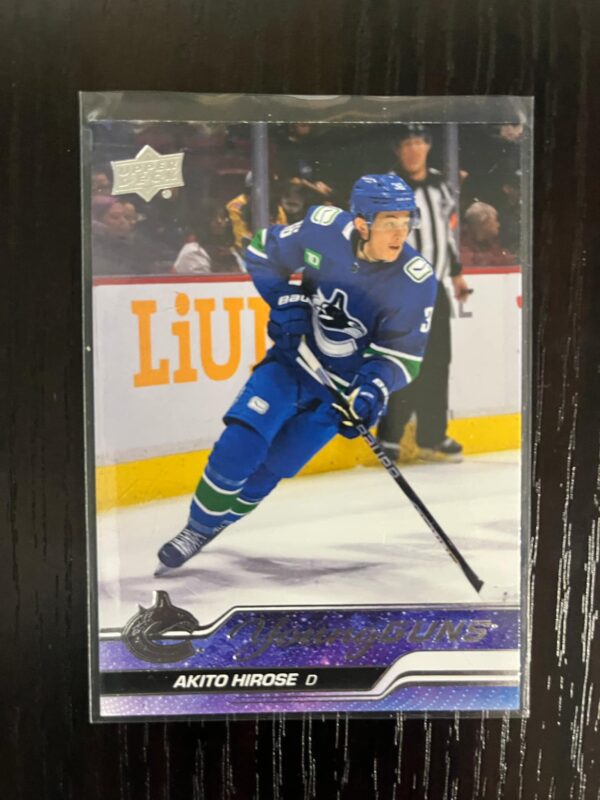 2023-24 Upper Deck Series 1 Young Guns Akito Hirose #242 Canucks Rookie RC