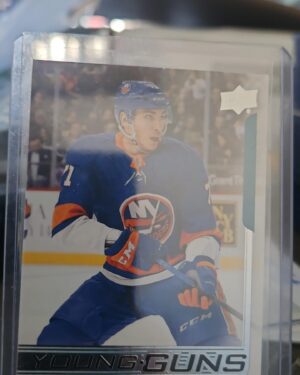 Michael Dal Colle Young Guns rookie card 2018-19 Upper Deck #208 New York Islanders