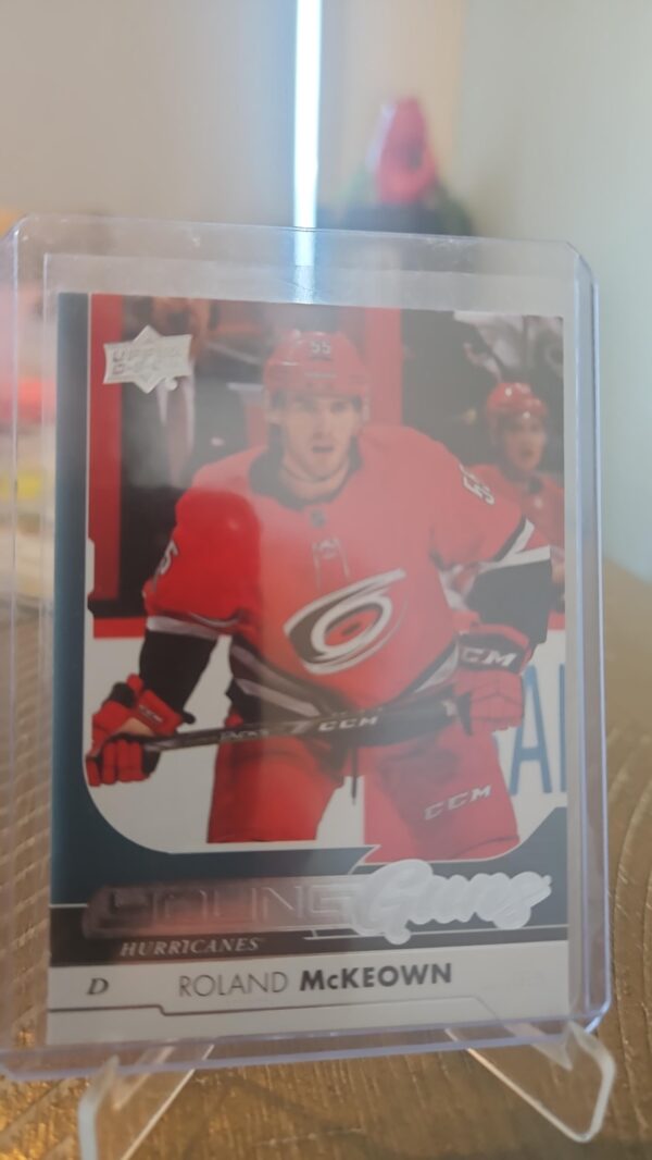 2017-18 Upper Deck Series 2 Roland McKeown #475 Young Guns Carolina Hurricanes