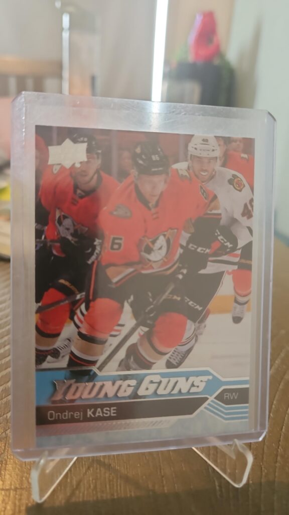 Ondrej Kase Young Guns rookie card 2016-17 Upper Deck #489 Anaheim Ducks