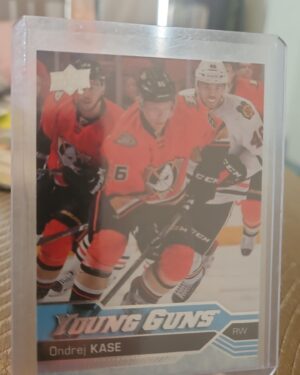 Ondrej Kase Young Guns rookie card 2016-17 Upper Deck #489 Anaheim Ducks