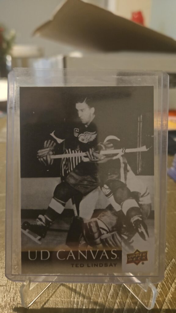 2018-19 Upper Deck Series 2 UD Canvas Retired Stars Ted Lindsay #C252, NHL Hall of Fame insert card, Canvas Retired Stars, Upper Deck hockey card