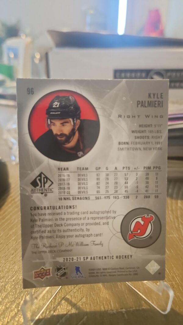 2020-21 UD SP AUTHENTIC #96 BLACK GOLD INK AUTO KYLE PALMIERI - Image 2