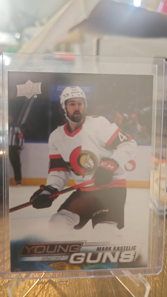 Mark Kastelic, 2022-23 Upper Deck Series 1, Young Guns, Rookie Card, #215