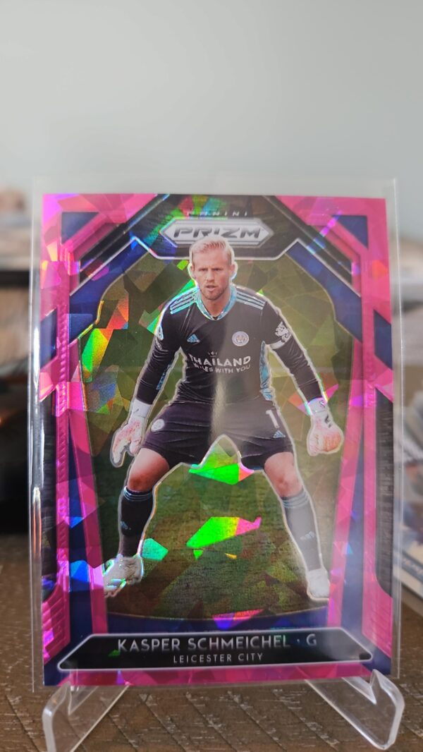 2020-21 Panini Prizm Premier League Retail Pink Ice Kasper Schmeichel #121