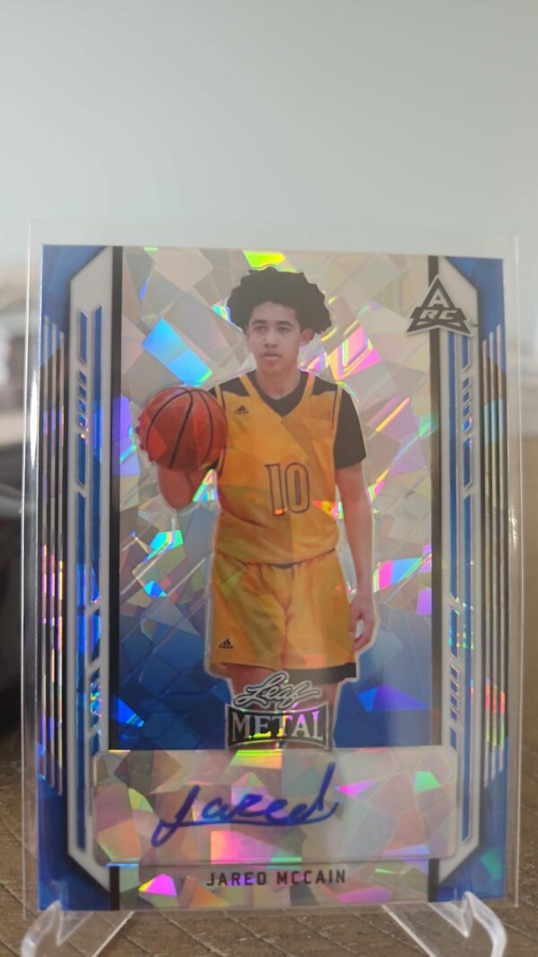 2021-22 Leaf Metal Blue Wave Jared McCain Autograph /25 #BA-JMC basketball card front