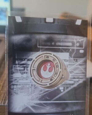 2018 Topps Star Wars: The Last Jedi Series 2 Items and Artifacts #IA-5 Rose's Medallion