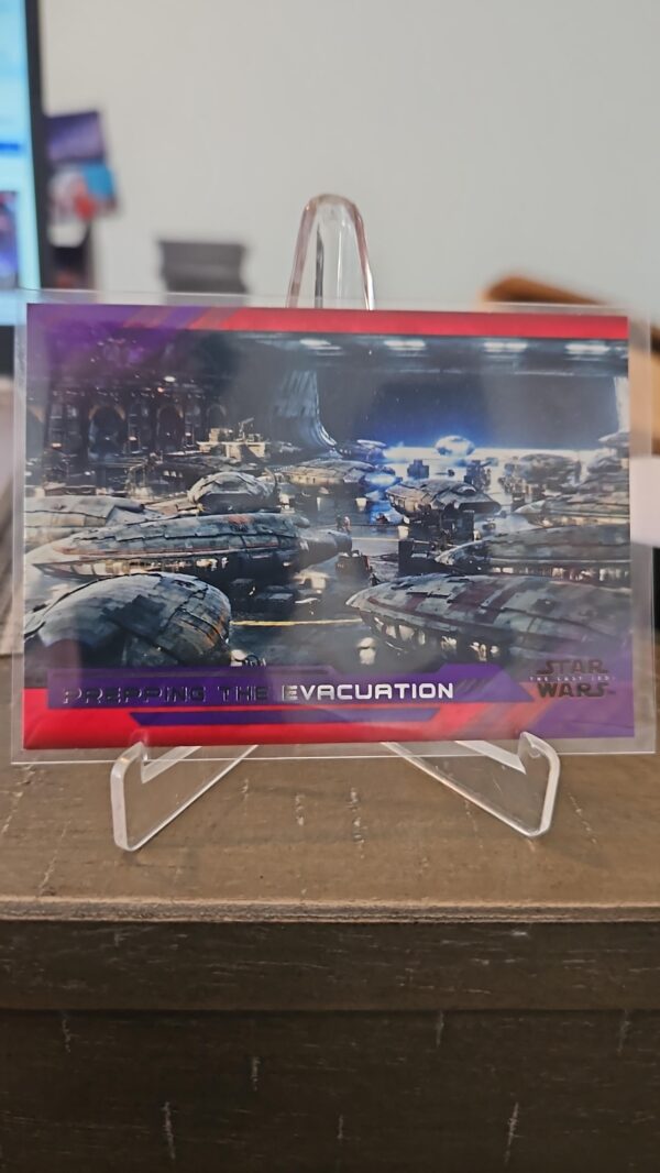 2018 Topps Star Wars: The Last Jedi Series II Purple Prepping Evacuation #65