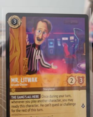 Mr. Litwak Arcade Owner 24/204 Azurite Sea common Amber character non-foil NM