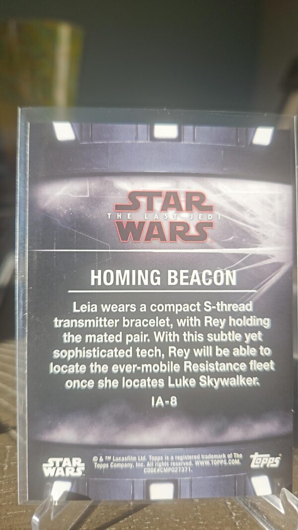 Topps Star Wars The Last Jedi series 2 homing beacon #ia-8 - Image 2