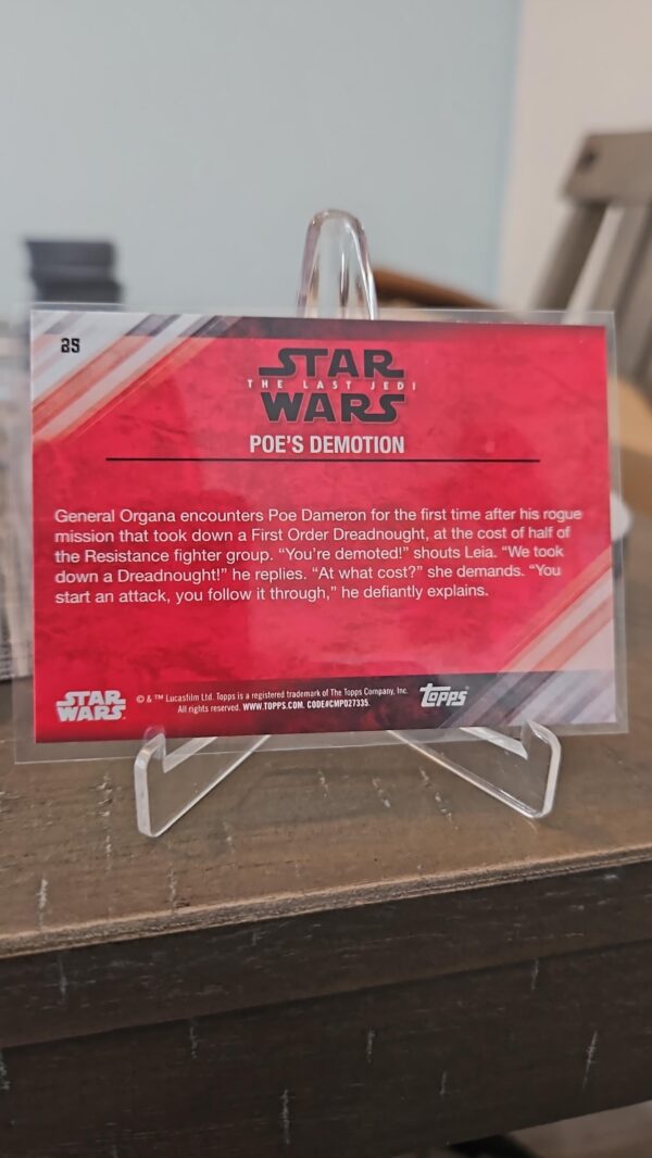 2018 Star Wars: The Last Jedi Series II Purple Poe Dameron Poe's Demotion #25 - Image 2