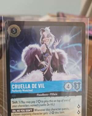 Cruella De Vil Perfectly Wretched 145/204 cold foil Lorcana card near mint