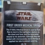 2018 Topps Star Wars The Last Jedi Series 2 Items & Artifacts first order medical droid #ia-12 - Image 2