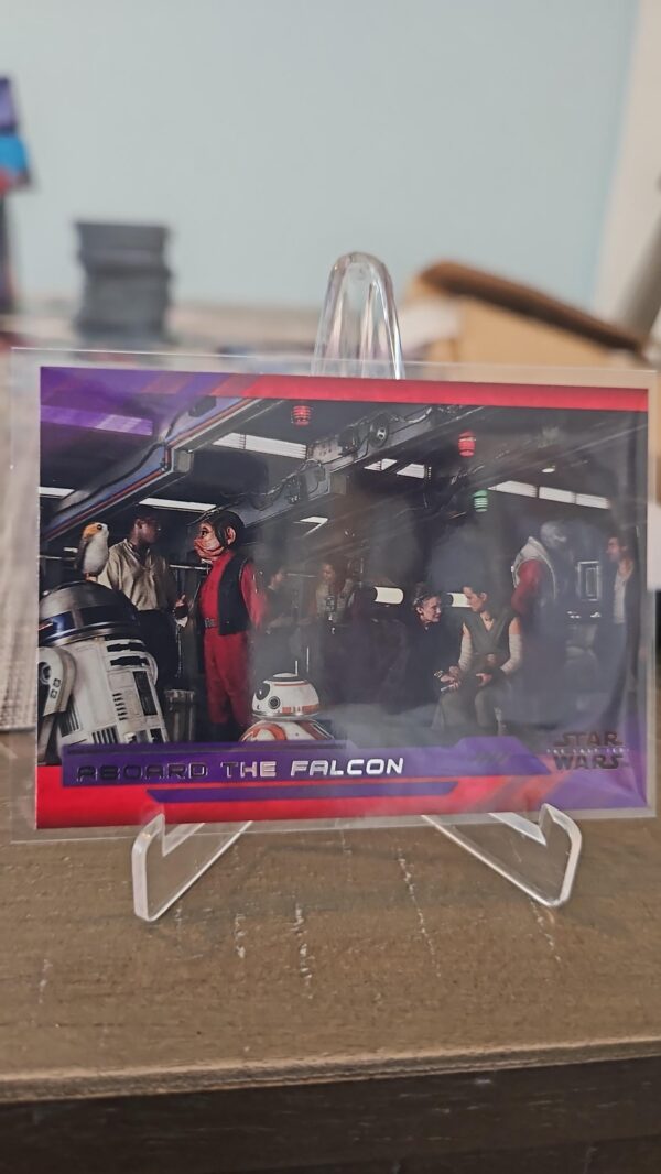 2018 Star Wars: The Last Jedi Series II purple aboard the falcon #100