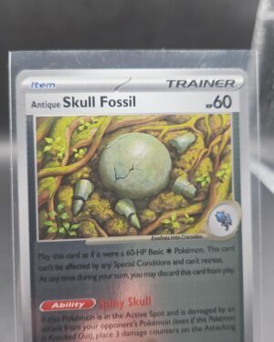 Antique Skull Fossil 073/084 Reverse Holo Pokémon card from the Mega Evolution Era Pitch Black ME05 set in Near Mint condition.