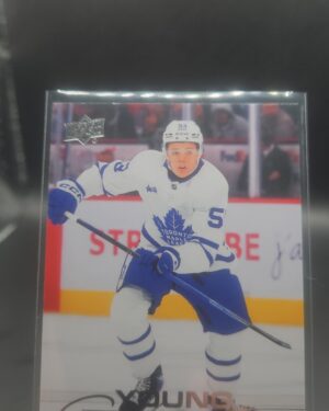 Easton Cowan Young Guns #462 card from 2025‑26 Upper Deck Series 2 in Near Mint condition.