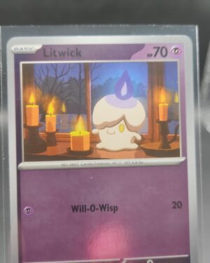 Litwick 036/084 Reverse Holo Pokémon card from the Mega Evolution Era Pitch Black ME05 set in Near Mint condition.